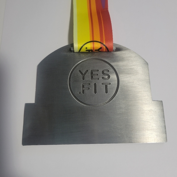 Yes.Fit - Yellowstone 128.2 Miles Fitness Medal - Add to Your Collection - Picture 2 of 4